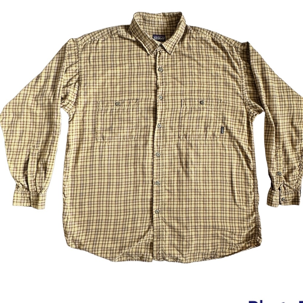 Patagonia Long Sleeve Plaid Button Down (Size large/X-Large)